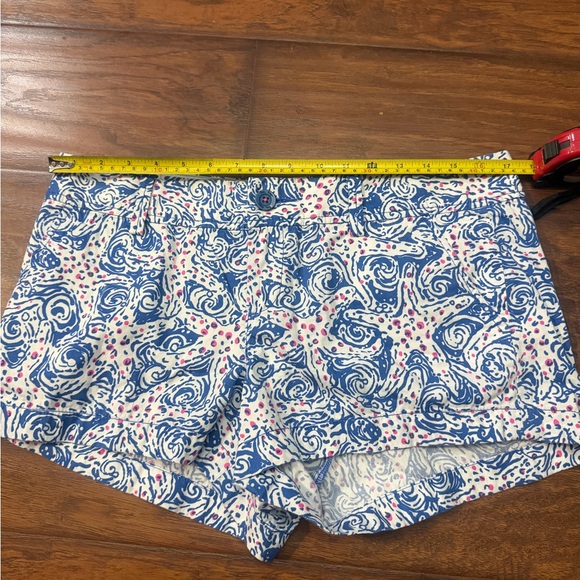 Lilly Pulitzer Blue and White Shorts size 10 The Walsh Short 100% cotton - Picture 16 of 16